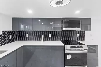 656 Park Ave, Elizabeth, NJ 07208 - Photo 12