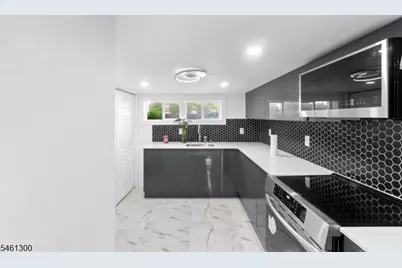656 Park Ave, Elizabeth, NJ 07208 - Photo 2