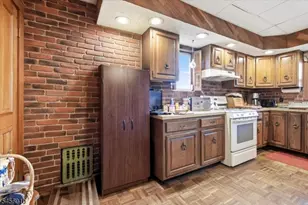 1284 Barbara Ave, Union Township, NJ 07083 - Photo 8