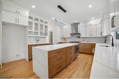 29 Spier Dr, Livingston, NJ 07039 - Photo 14