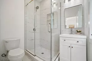 29 Spier Dr, Livingston, NJ 07039 - Photo 28