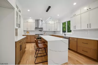 29 Spier Dr, Livingston, NJ 07039 - Photo 16