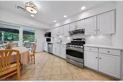 3 Debby Ln, Warren Township, NJ 07059 - Photo 12