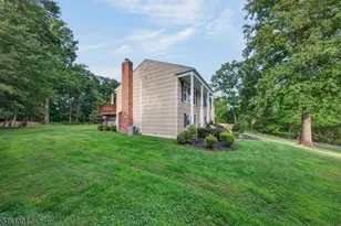 3 Debby Ln, Warren Township, NJ 07059 - Photo 36