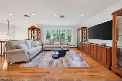 3 Debby Ln, Warren Township, NJ 07059 - Photo 8