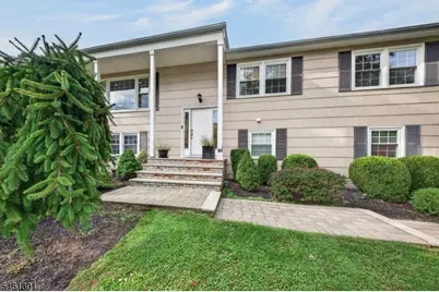 3 Debby Ln, Warren Township, NJ 07059 - Photo 4