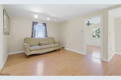 9 Church St, Knowlton Township, NJ 07832 - Photo 4