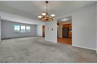 347 Chestnut Ave, South Hackensack Township, NJ 07606 - Photo 4