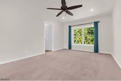 235 McAuliffe Ct, Franklin Township, NJ 08873 - Photo 26
