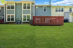 235 McAuliffe Ct, Franklin Township, NJ 08873 - Photo 34