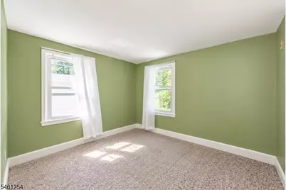 39 Fredericks St, Wanaque, NJ 07465 - Photo 16