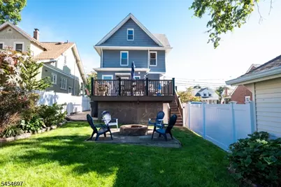 20 Twain Pl, Clifton, NJ 07013 - Photo 4