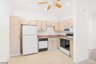 4 Richmond Rd, West Milford, NJ 07480 - Photo 6