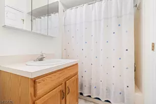 4 Richmond Rd, West Milford, NJ 07480 - Photo 18