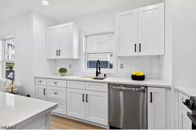 25 Maple Ave, Rahway, NJ 07065 - Photo 4