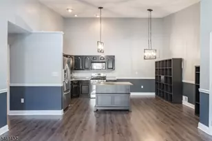 3910 Graham Ct, Bridgewater, NJ 08807 - Photo 8