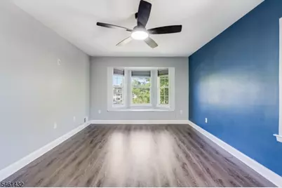 3910 Graham Ct, Bridgewater, NJ 08807 - Photo 18