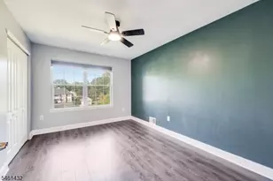 3910 Graham Ct, Bridgewater, NJ 08807 - Photo 14