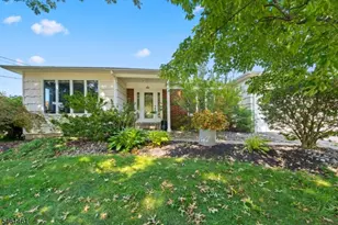 6 Martin Ln, Hamilton Township, NJ 08619 - Photo 1