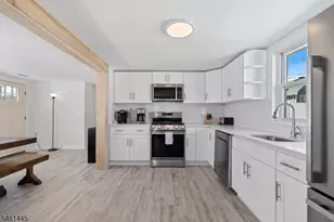 213 Fernwood Dr, Berkeley Township, NJ 08721 - Photo 6
