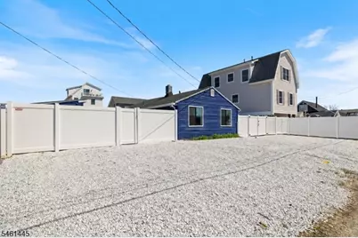213 Fernwood Dr, Berkeley Township, NJ 08721 - Photo 20