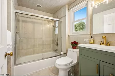 14 Wayland Dr, Verona, NJ 07044 - Photo 24
