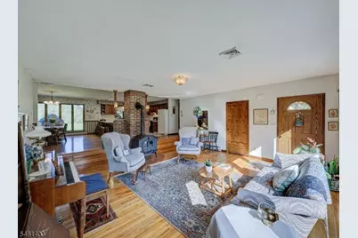 26 Fitzer Rd, Kingwood Township, NJ 08825 - Photo 4