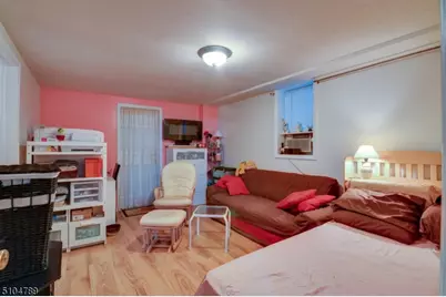 75 Chambers St #3, Newark, NJ 07105 - Photo 4