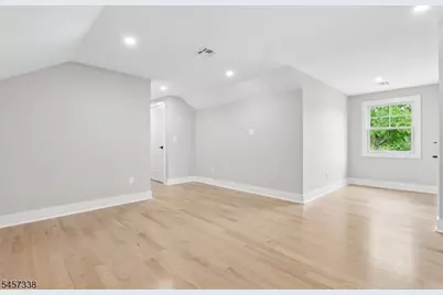 616 S Chestnut St, Westfield, NJ 07090 - Photo 32