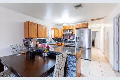 363 Summer St, Paterson, NJ 07501 - Photo 4