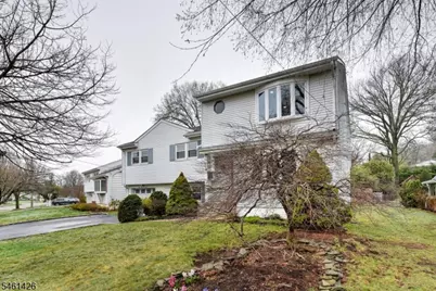108 Golf Rd, Bloomfield, NJ 07003 - Photo 2