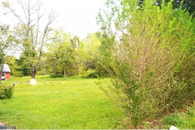 42 Fortysecond St, Readington, NJ 08889 - Photo 4