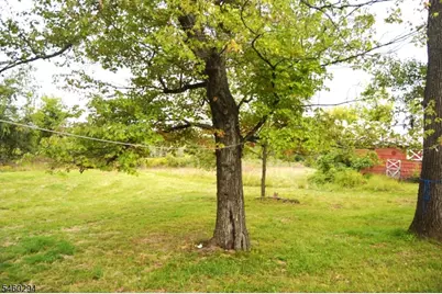 42 Fortysecond St, Readington, NJ 08889 - Photo 8