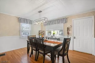 73 Burnside Pl, Wanaque, NJ 07420 - Photo 4