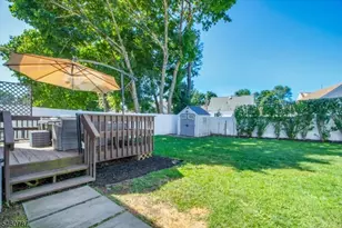 73 Burnside Pl, Wanaque, NJ 07420 - Photo 24
