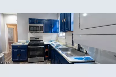 867 S 17th St, Newark, NJ 07108 - Photo 12