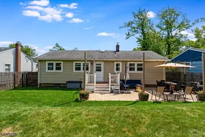 2105 Maple View Ct, Scotch Plains Township, NJ 07076 - Photo 32