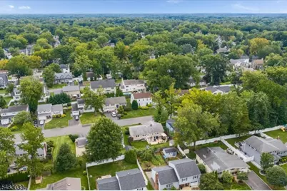 2105 Maple View Ct, Scotch Plains Township, NJ 07076 - Photo 40