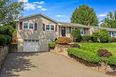 2105 Maple View Ct, Scotch Plains Township, NJ 07076 - Photo 2