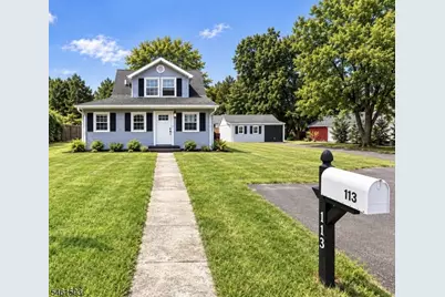 113 Sunset Ave, Franklin Township, NJ 08540 - Photo 2