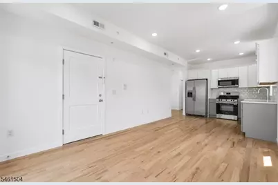 713 South 11th St, Newark, NJ 07103 - Photo 2