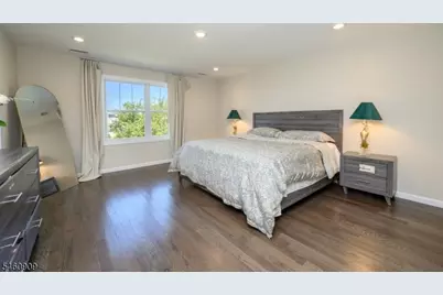 112 Valerie Dr, Manville, NJ 08835 - Photo 18