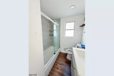 1028 Morris St, Roselle, NJ 07203 - Photo 14