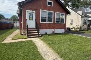 17 W Park Ave, Woodbridge Township, NJ 07001 - Photo 2