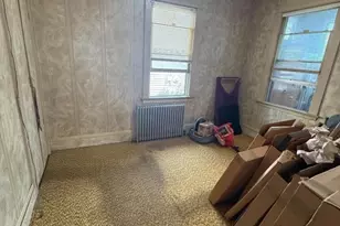 17 W Park Ave, Woodbridge Township, NJ 07001 - Photo 8