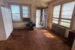17 W Park Ave, Woodbridge Township, NJ 07001 - Photo 6