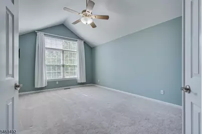1092 Shadowlawn Dr, Green Brook Township, NJ 08812 - Photo 18