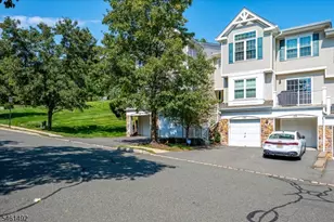 1092 Shadowlawn Dr, Green Brook Township, NJ 08812 - Photo 1