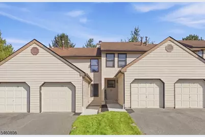 126 Locust Ct, Raritan Township, NJ 08822 - Photo 2