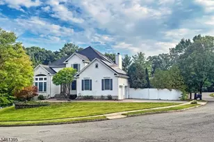 33 Rose Ln, Rockaway, NJ 07866 - Photo 2